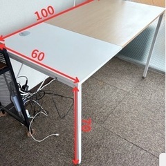 【明後日まで】家具家電引き取ってくれる方【デスク/棚/ルンバ/レ...