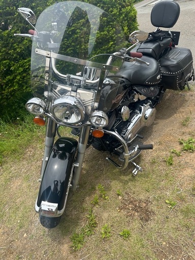 ＦＬＳＴＣ　ヘリテイジソフテイルクラシック2009 バッテリーリヤタイヤ新品　ハーレーダビッドソン