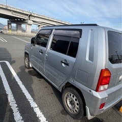 ダイハツ ネイキッド車体の画像