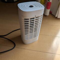 電撃殺虫機