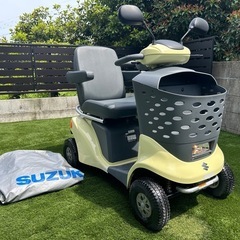 スズキ セニアカー　高年式　2022年　美品　電動四輪車椅子 E...