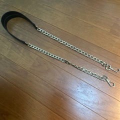鞄ショルダーアクセサリーの画像