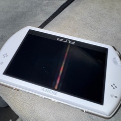 超希少 極上品 動作確認済 PSPgo パールホワイト PSP-N1000 PSP go SONY PlayStationPortable プレイステーションポータブル プレイステーション・ポータブルの画像