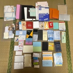 メモ帳、バインダー、レターセット、シール、手帳、レポート用紙　ま...