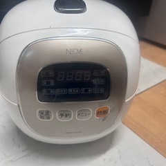 炊飯器の画像