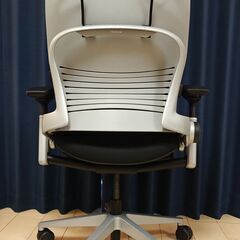 Steelcase リープV2 オフィスチェア - Steelcase Leap V2 Office Chairの画像