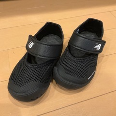 ニューバランス ベビー キッズ サンダル　サマーシューズ　14cm