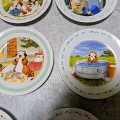 値下げしました。懐かしいカルピス劇場のフラダースの犬等の絵皿8枚の画像