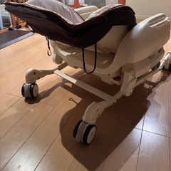 【電動】combi ベビーラック】の画像