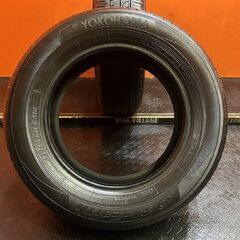 YOKOHAMA BluEarth 195/65R15 15インチ 夏タイヤ 2本 22年製 バリ溝 ステップワゴン ウィッシュ アリオン アイシス等　(KTH261)の画像