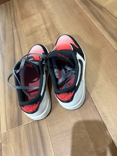 ジョーダン   NIKE