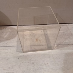 アクリルボックス