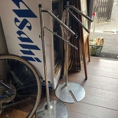 ASAHIの業務用冷蔵庫　引き戸の画像