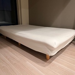 タンスのゲン　洗えるカバー付 脚付きマットレス