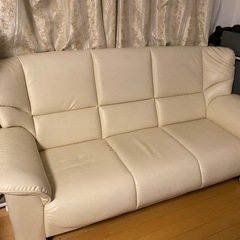 商談中　ニトリ　ソファー　アイボリー　中古　　