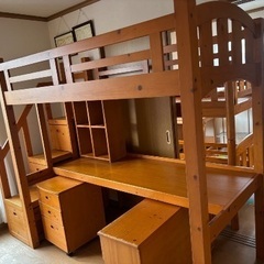 キッズ用二段ベッドになります、