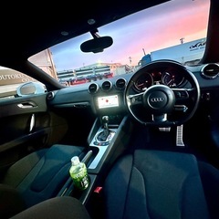 外車　アウディTTクーペ2.OTFSI 9万キロ台！車検ロング！早期取引値下げ可能の画像