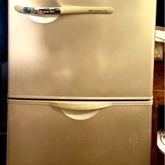 動作確認済 サンヨー SANYO 冷蔵庫（255L・右開き） SR-261G-ST（テイスティシルバー）
