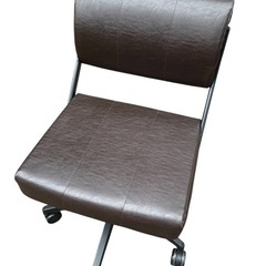 革製デスクチェア
