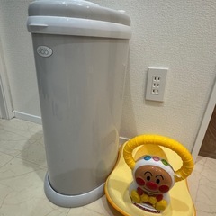 アンパンマン喋るおまる　オムツ入れゴミ箱　　