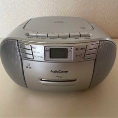 未使用品　CDラジカセ RCD-550Z シルバー
