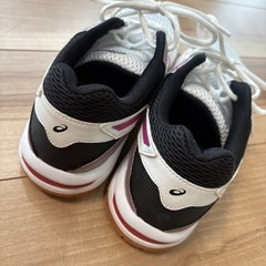 【asics】【アシックス】スニーカー　24.5cmの画像