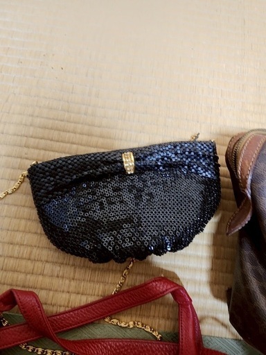 【中古品】バッグ欲しい人いますか？？？