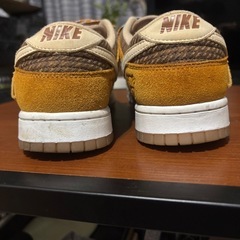 Nike Dunk Low ブラウン/ベージュの画像