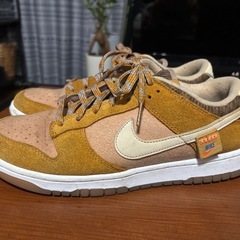 Nike Dunk Low ブラウン/ベージュ