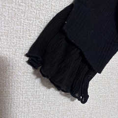 袖が可愛い リブニットの画像