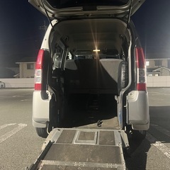 介護用車になります。車検長い