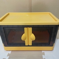 折り畳みコンテナ収納2個
