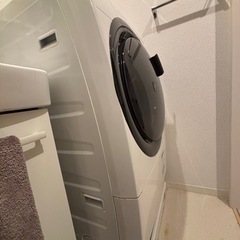 SHARP ドラム式電気洗濯乾燥機 ES-S7F
の画像