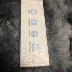 オープンイヤーイヤホン耳掛け式の画像