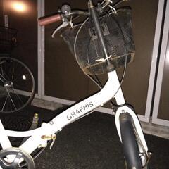 折りたたみ自転車　白の画像