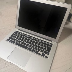 [決定済み]MacBook Air 13インチ Early 2015