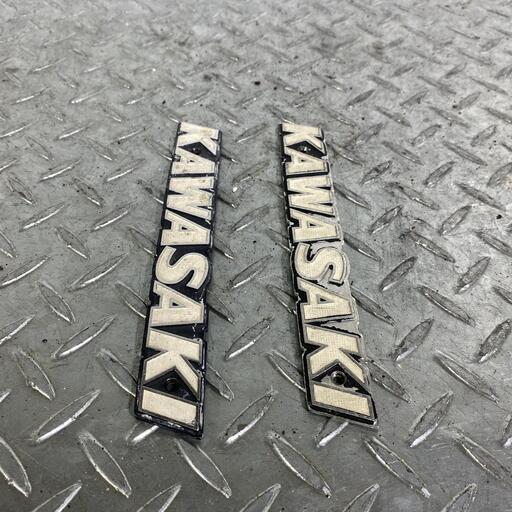 【だー】 KAWASAKI Z1 タンクエンブレム カワサキ [M-250527-63] (acp) 八幡の