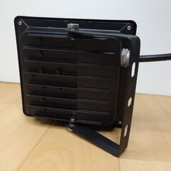 LED投光器 10W IP66 防水 (昼光色 超薄型 LEDライト 防犯灯 看板灯 看板照明 工事現場 作業灯 駐車場灯 キャンプ アウトドア レジャー スポーツ)の画像
