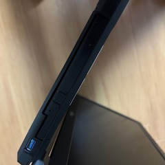 富士通LIFEBOOK A579/BX 8世代 CPUの画像