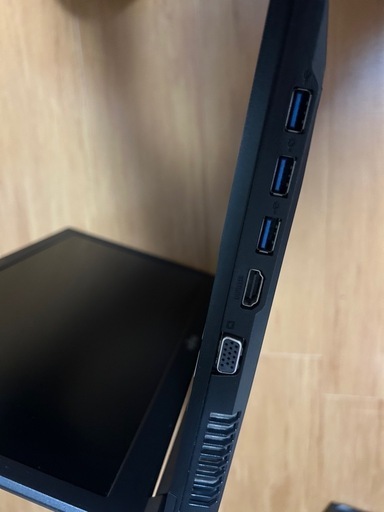 富士通LIFEBOOK A579/BX 8世代 CPU
