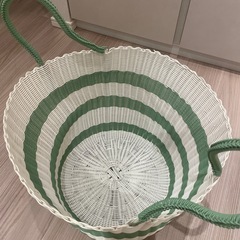 【お譲り先決定】アフタヌーンティーリビング購入オシャレなビニールかご の画像