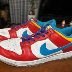 NIKE DUNK LOW QS