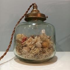 【最終値下げ】3,500円→2400円おしゃれなフラワーボトルライトの画像