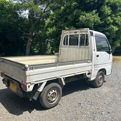 💛乗って帰って💛車検残長い　サンバートラック H4年 V-KS4 4気筒 ラダーフレーム 4輪独立懸架４WD  絶好調 ナビ 💛💛💛の画像