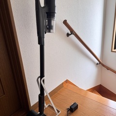 パナソニック　掃除機　コードレス　2022年製　mc sb32j