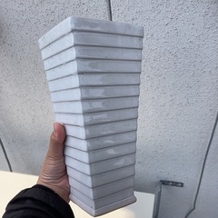 陶器の鉢の画像