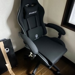 ゲーミングチェア