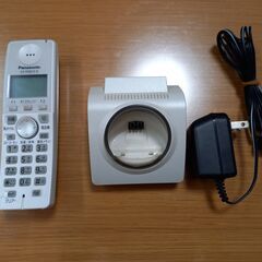 直接引取りできる方　難あり充電しません　修理して使える方　パナソニック子機電話1台　充電器、コード付　　ＫＸーＦＫＮ５１４－Ｗ