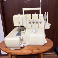中古ロックミシン