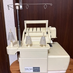 中古ロックミシンの画像